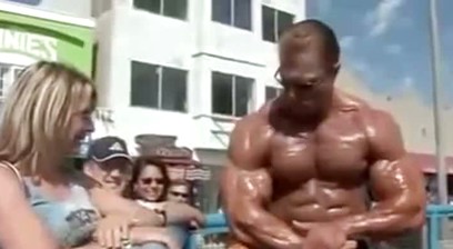 Gary Strydom Lifting Weights and Sexy Posing