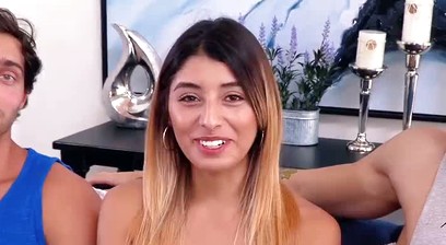 HOT DUDES! Mexican girl wanted to try 1st bisexual experience.