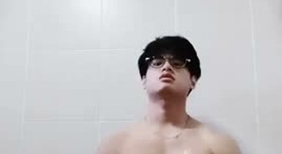 Cute jaewon jerking and cumming