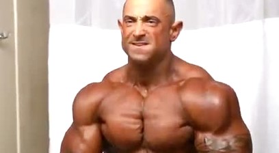 Guy Cisternino Flexing and Posing N@ked