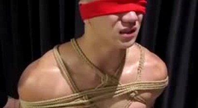 BONDAGE GUY
