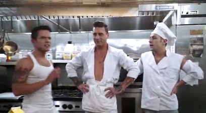Dakota Payne And Josh Moore Kitchen Hook Up