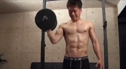 naked exercise