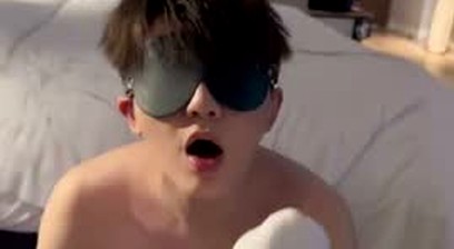 Chinese - Bé Cún ngoan xinh zăm nhìn thôi là đủ cứng rồi