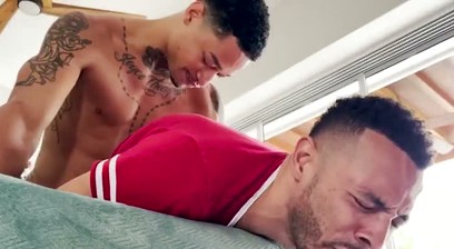 SonnyTheeUnicorn & Elijah Wilde - OnlyFans CouchSurfing