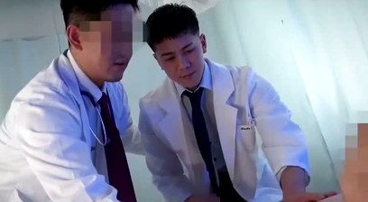2 doctors and 1 patient