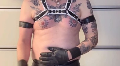 Leatherstudx bonus volume 3: tattoos pierced leathers