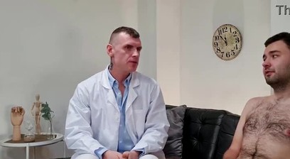 Horny Gamer Sucks Dr Dante's Veiny Cock