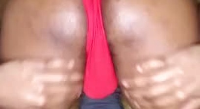 Twerking in my red panties oiled up