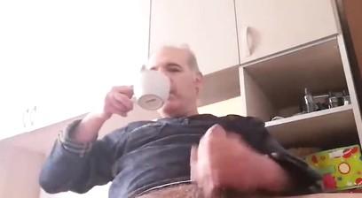 Saturday Morning Handjob with Final Piss!