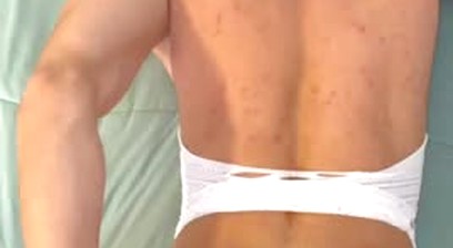 puta en lenceria blanca y jaula de castidad