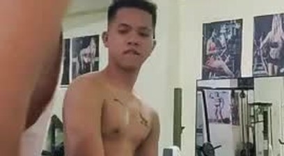 Tập tành ko lo, lén lén busu Nhưng mà t ...